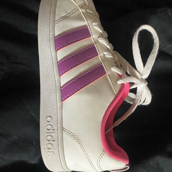 Adidas sneakers - Picture 1 of 5